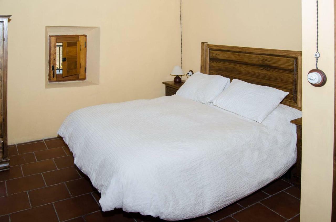 Casas Rurales Santa Ana De La Sierra Luaran gambar